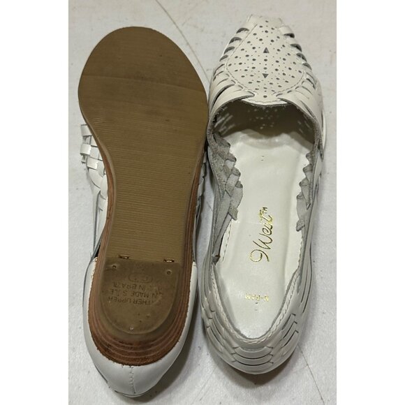 VINTAGE Nine West Low Heel White Slip-on Leather Sandals Women's Size 6M (READ) - Picture 15 of 16